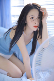 女式超薄款睡衣